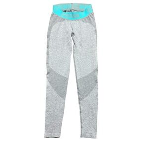 Gymshark Dry Leggings Women’s XS Gray Yoga Pants Activewear